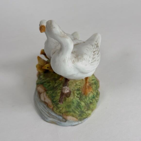 Homco #1459 Porcelain Figurine w/Sticker Duck/Ducklings/Geese Family Vintage - Picture 5 of 16